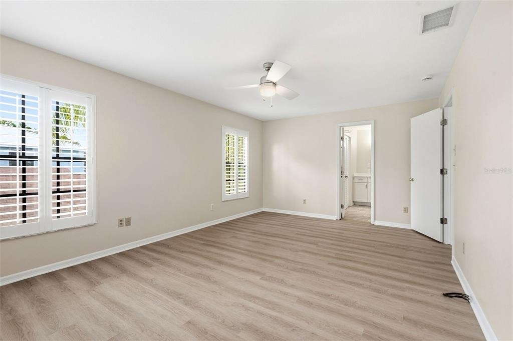 345 Bailey Street - Photo 28