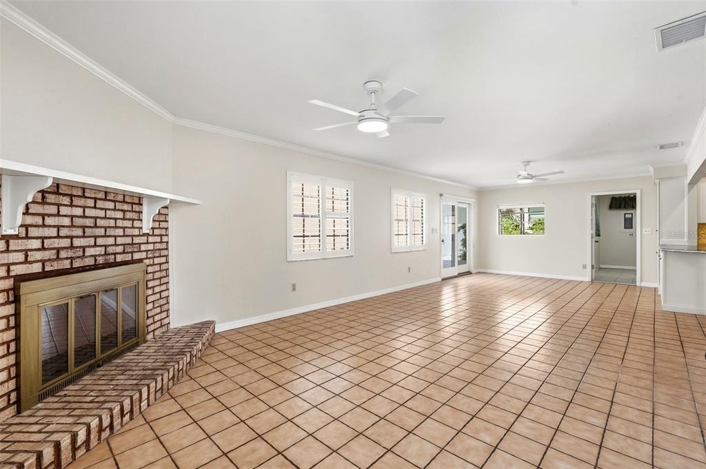 345 Bailey Street - Photo 11