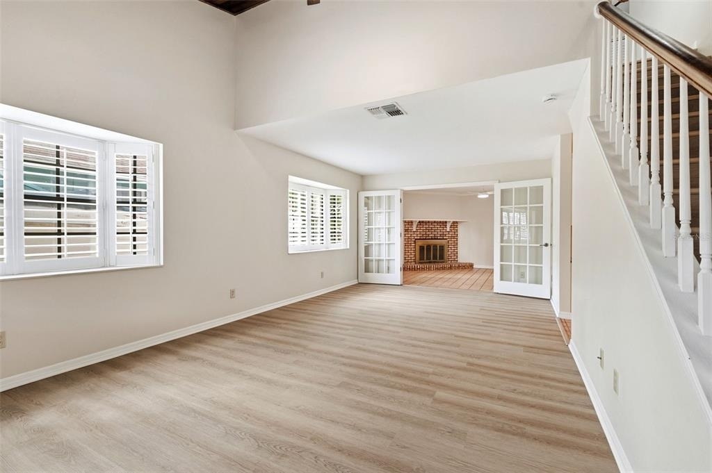 345 Bailey Street - Photo 7