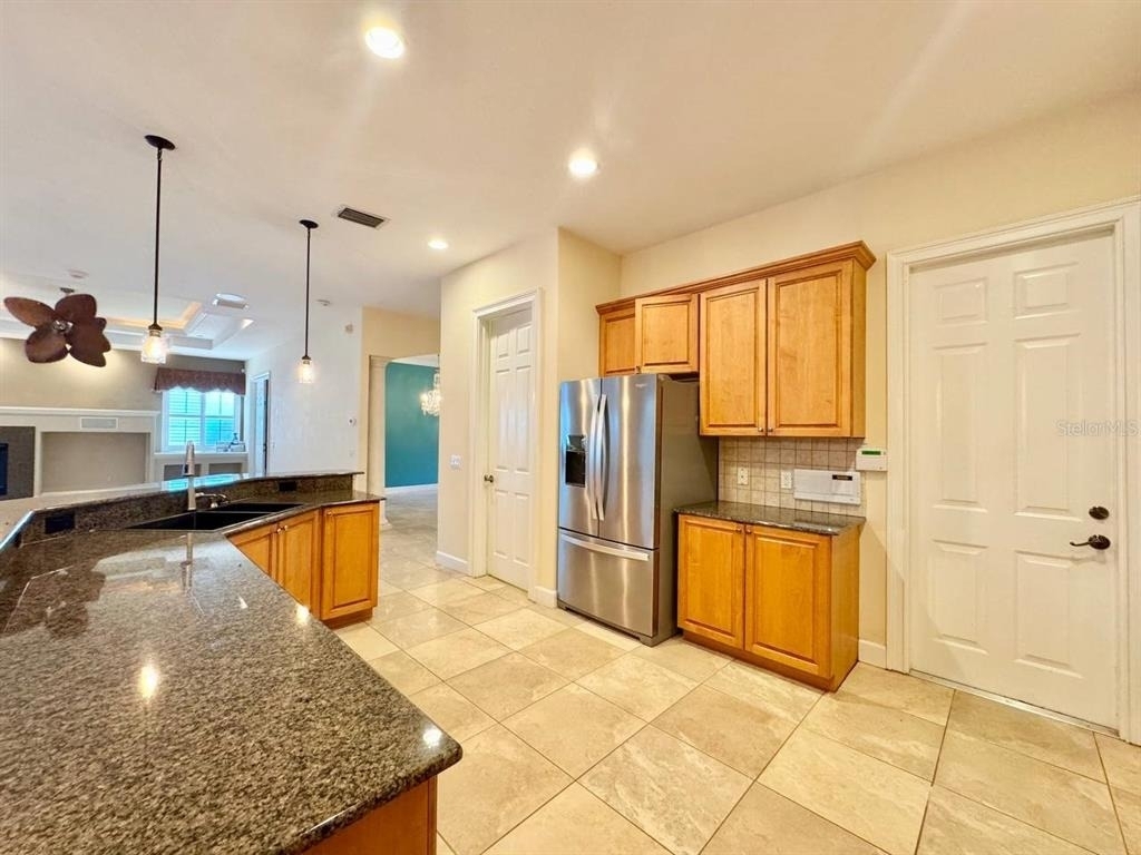 4620 W Browning Avenue - Photo 22