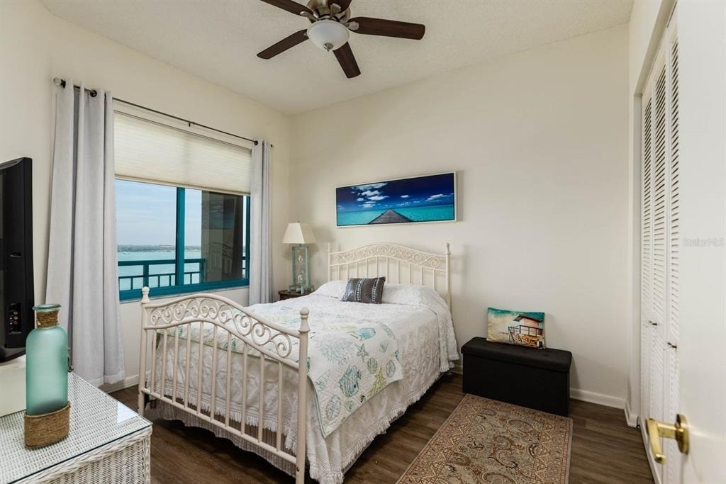 1560 Gulf Boulevard - Photo 27
