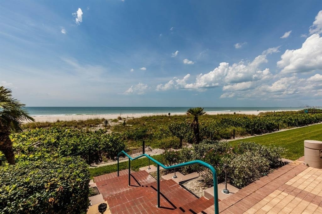 1560 Gulf Boulevard - Photo 48