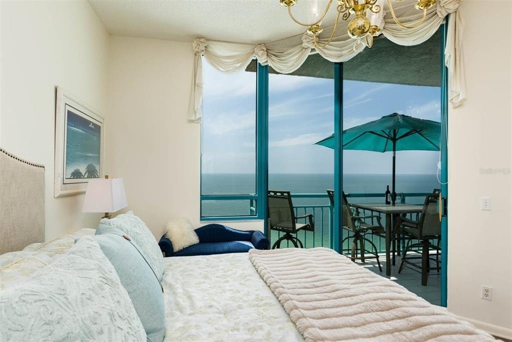 1560 Gulf Boulevard - Photo 24