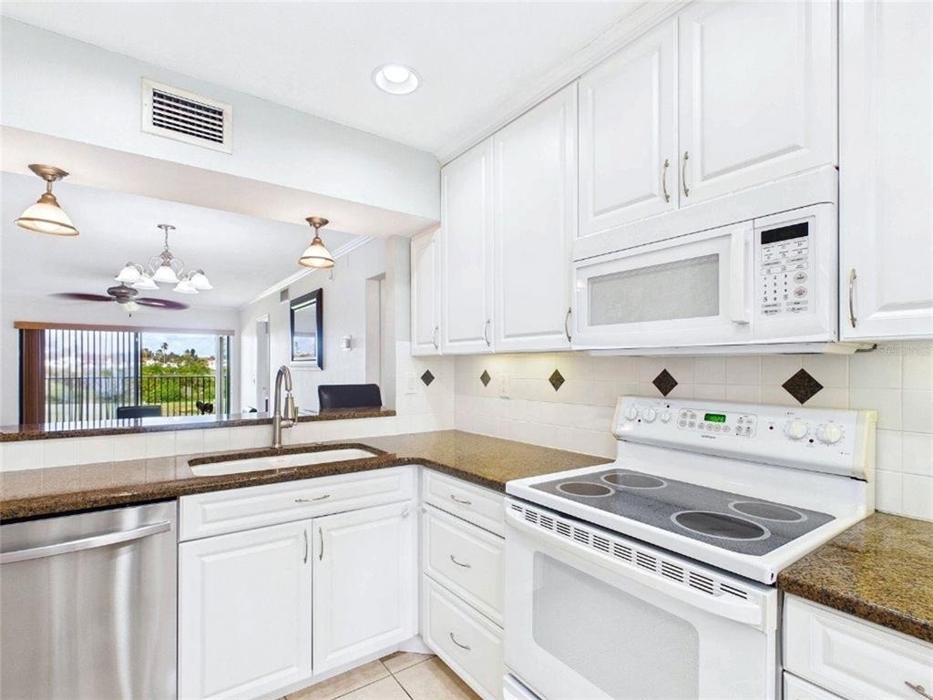 6335 Palma Del Mar Boulevard S - Photo 1