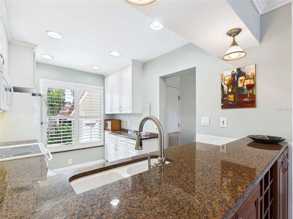 6335 Palma Del Mar Boulevard S - Photo 2