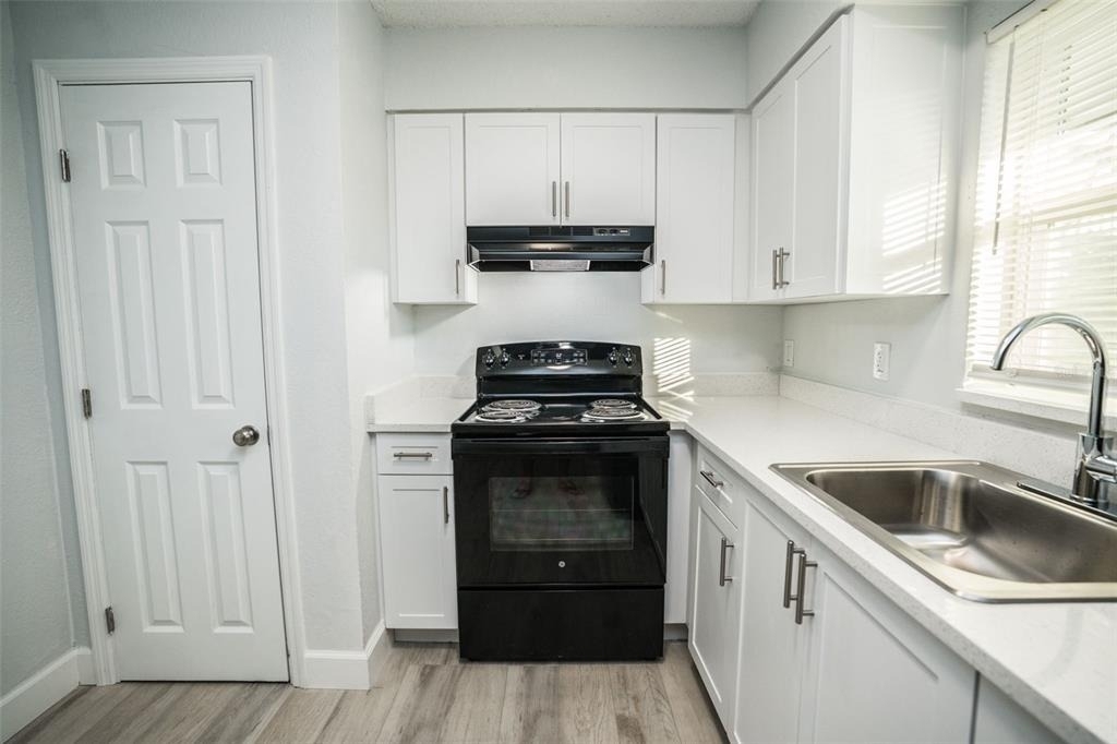 11314 N 52nd Street - Photo 1
