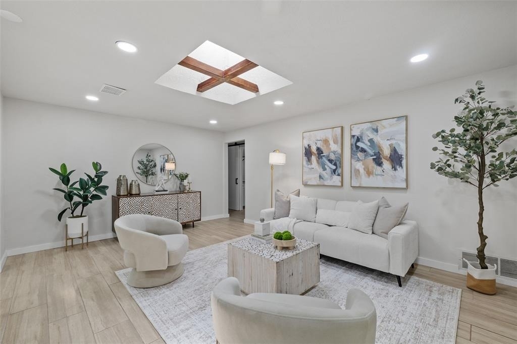 1905 Oro Court - Photo 12