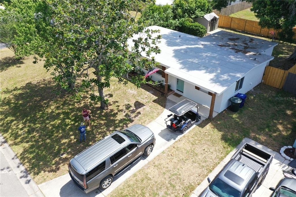 1639 St Catherine Drive W - Photo 15