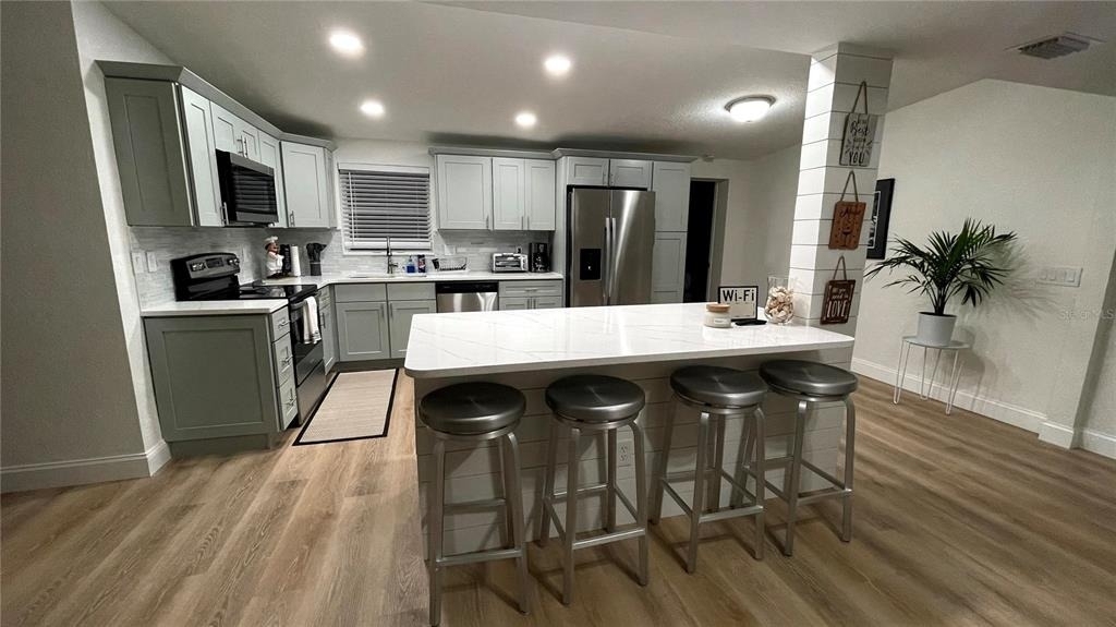 1639 St Catherine Drive W - Photo 2