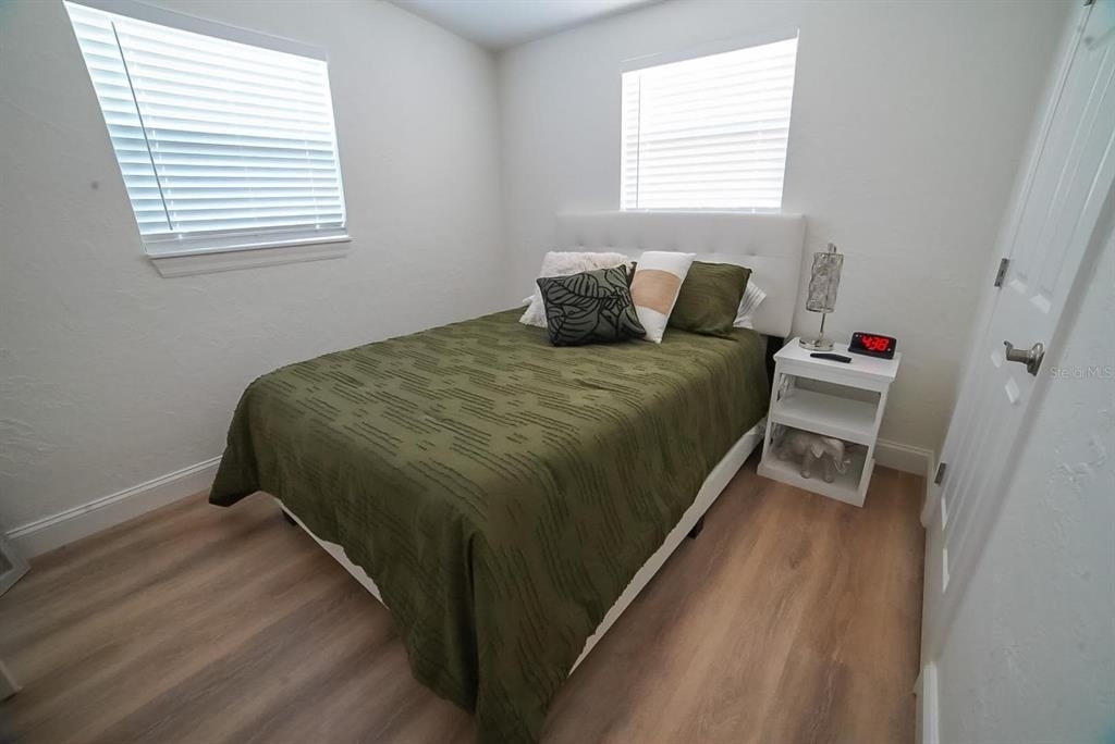 1639 St Catherine Drive W - Photo 12