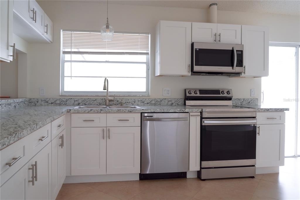 970 Amy Ridge Court - Photo 1