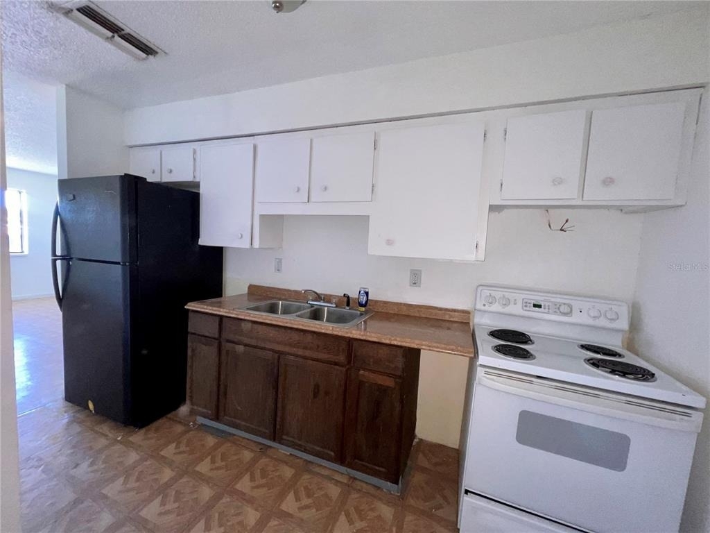 3847 Janeen Circle - Photo 4