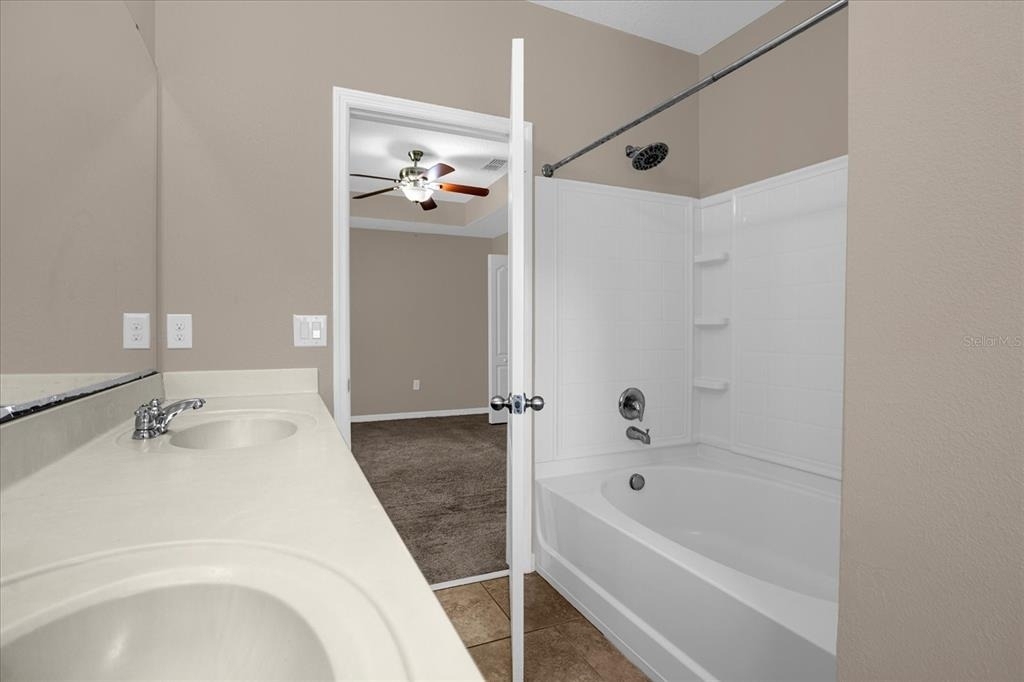 2144 Betsy Ross Lane - Photo 20