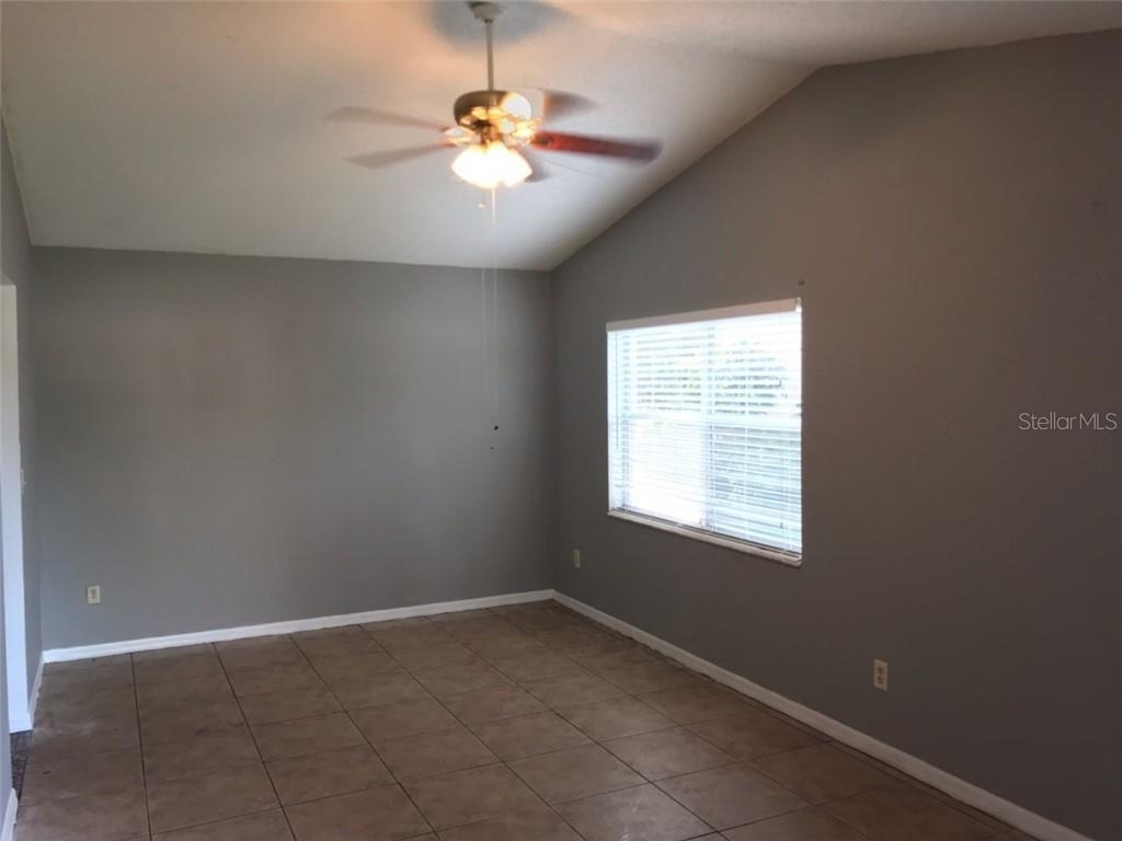 2415 S Cedar Avenue - Photo 5