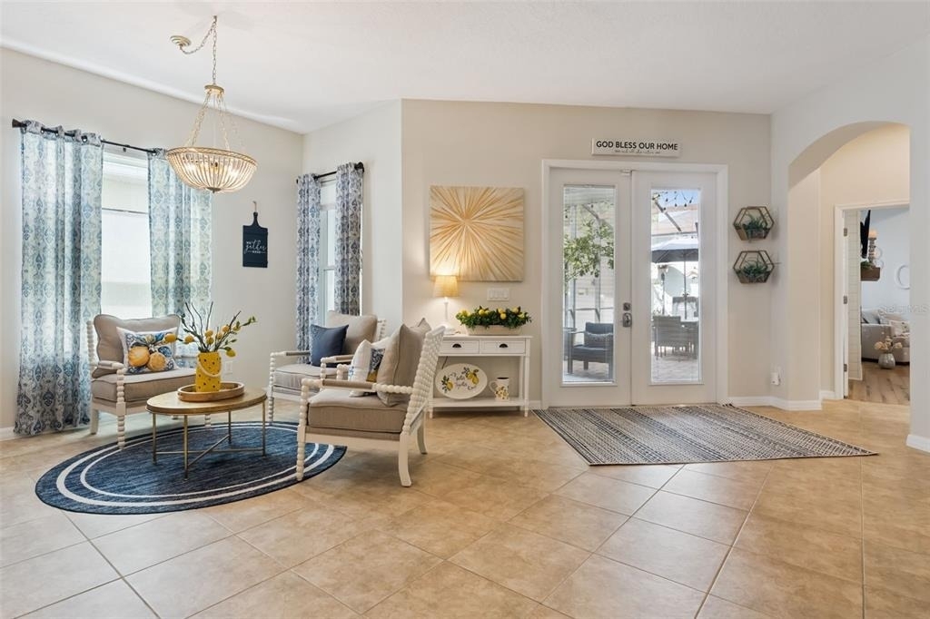 420 Park Lake Drive - Photo 2