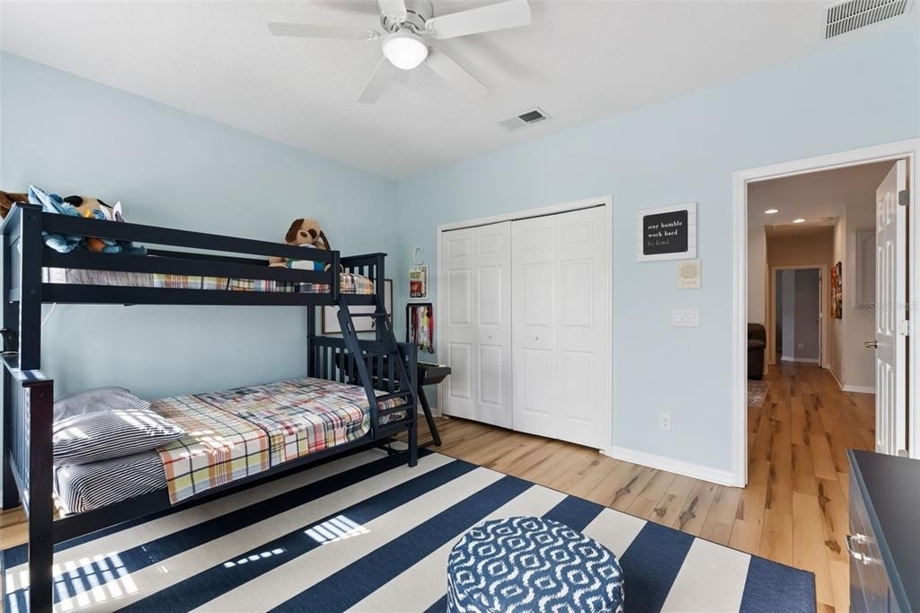 420 Park Lake Drive - Photo 5