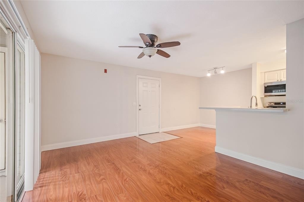 1229 Bermuda Lakes Lane - Photo 6