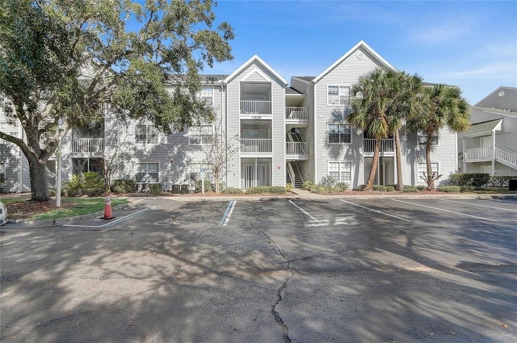 1229 Bermuda Lakes Lane - Photo 2