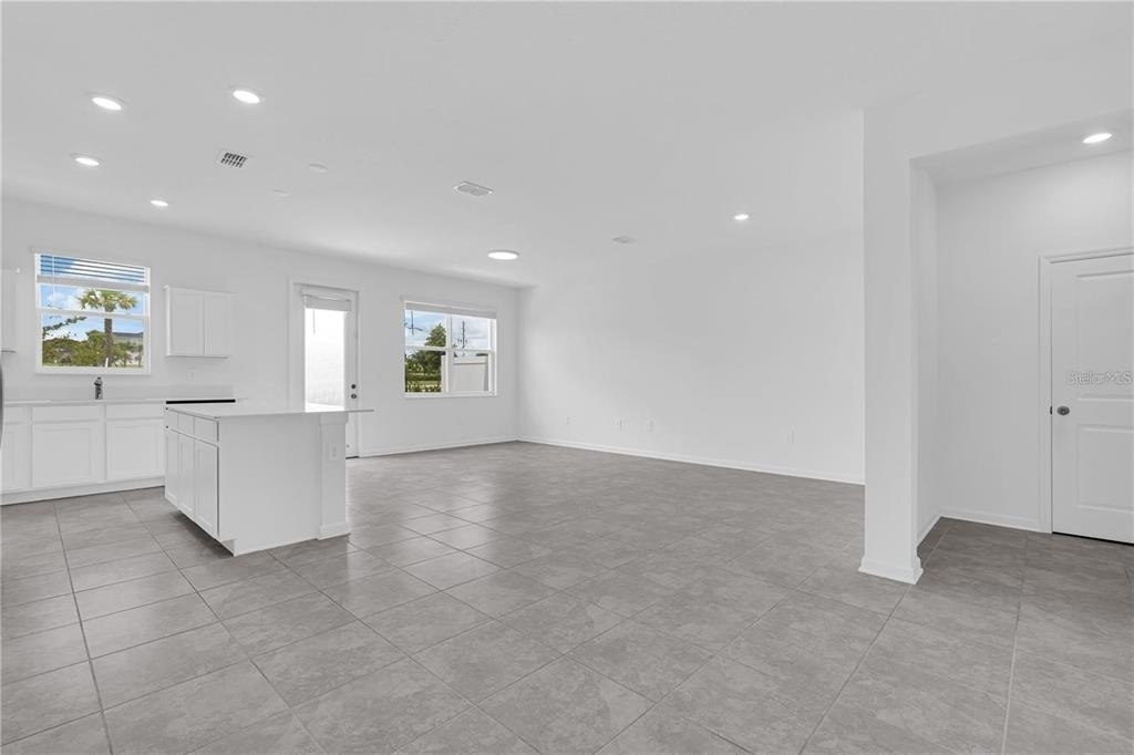 294 Bogey Drive - Photo 2