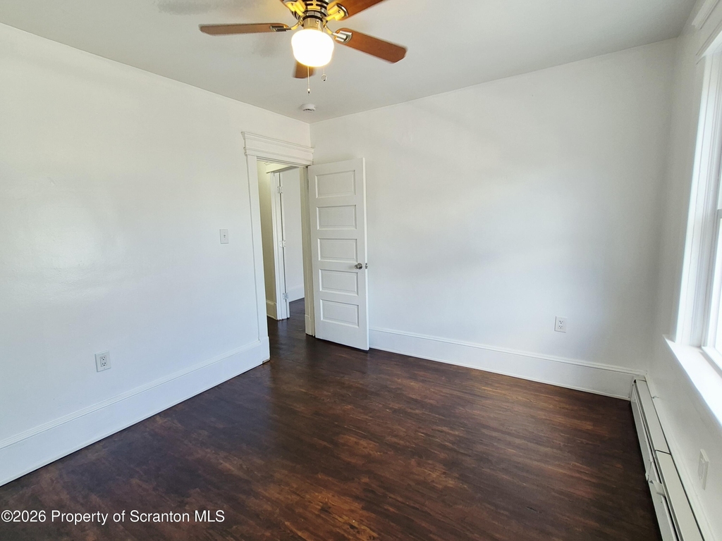 215 Taft Street - Photo 8