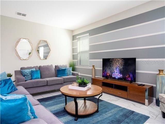 1568 Maidstone Court - Photo 5