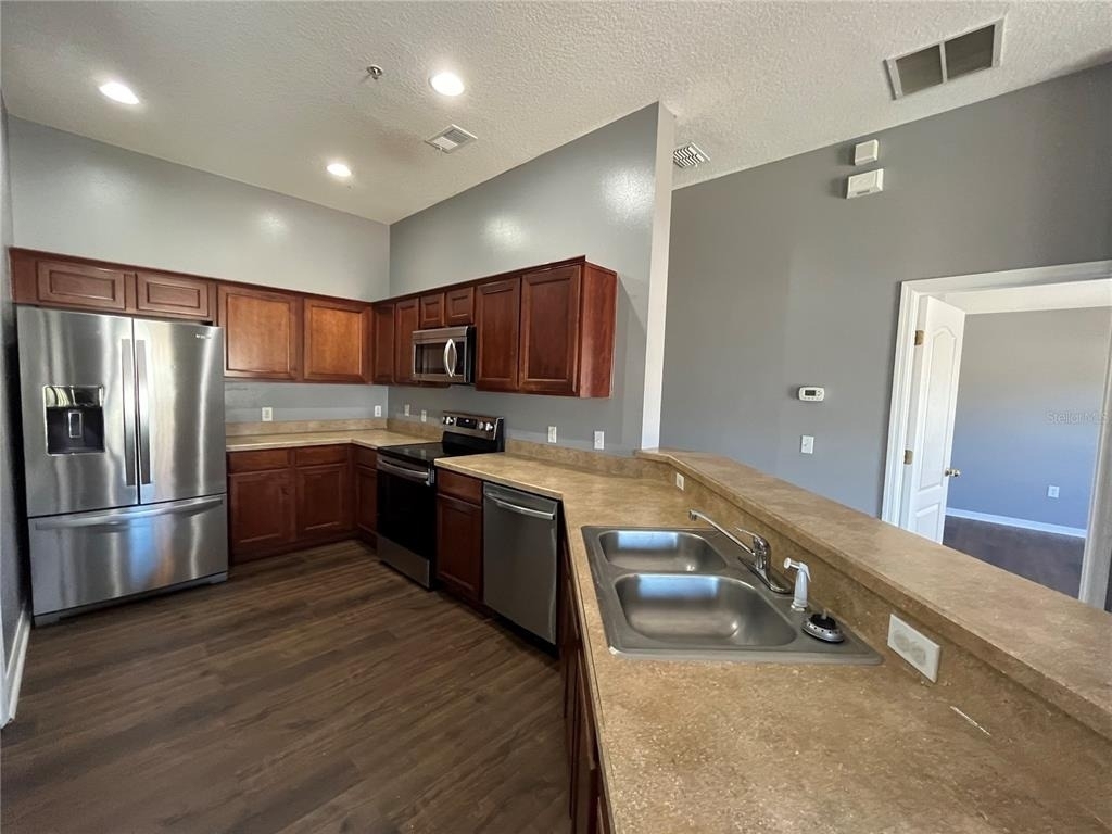 7125 Red Lantern Dr - Photo 14