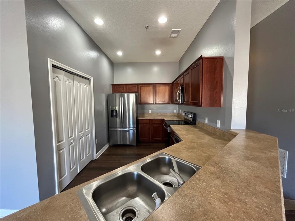 7125 Red Lantern Dr - Photo 13