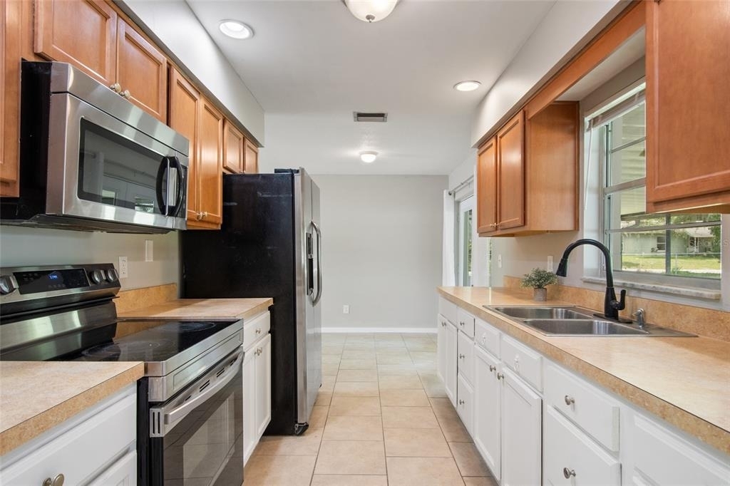 111 Amigos Road - Photo 14