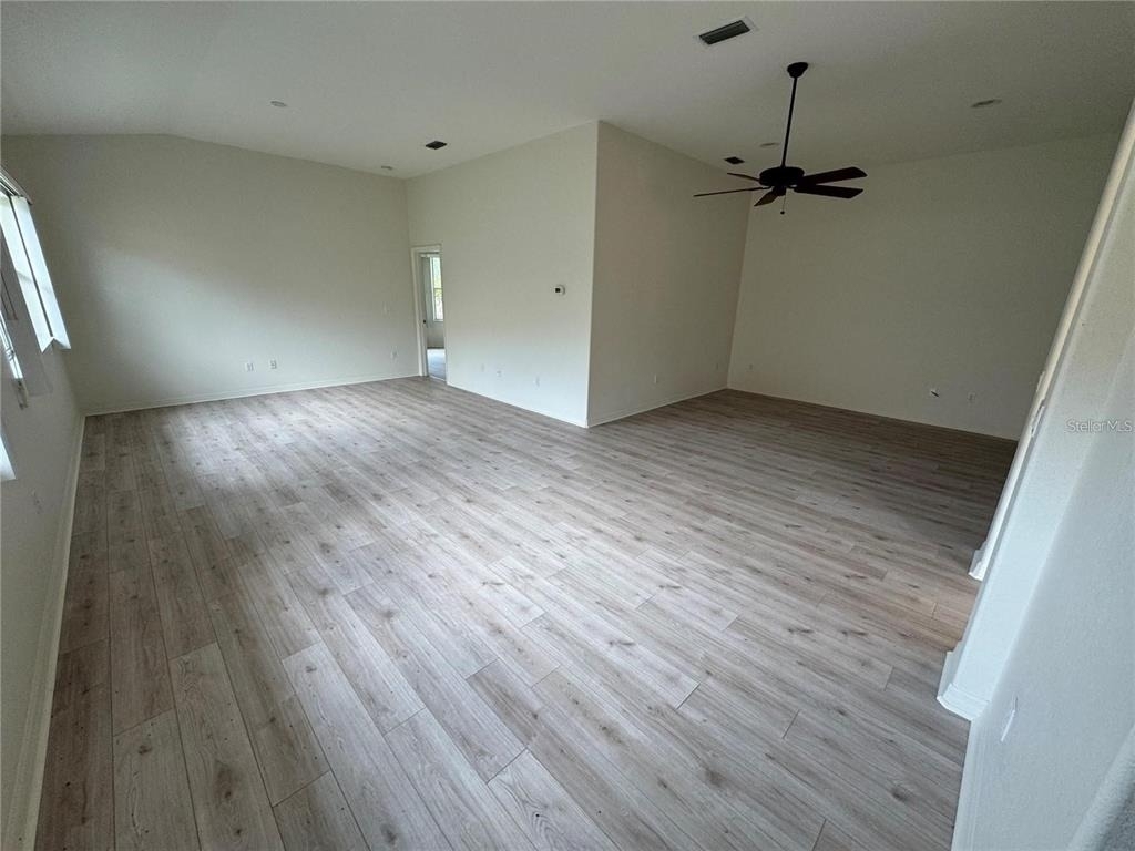 315 Auburn Woods Circle - Photo 2