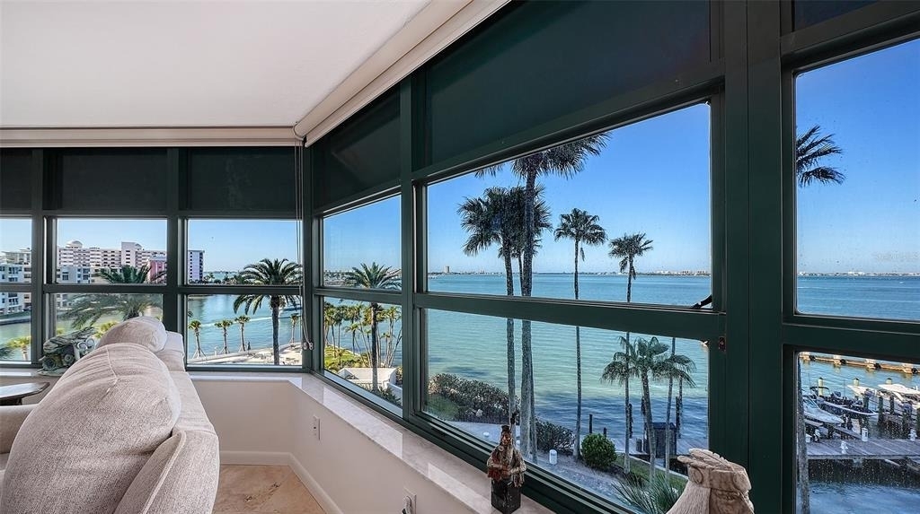 888 Boulevard Of The Arts - Photo 11