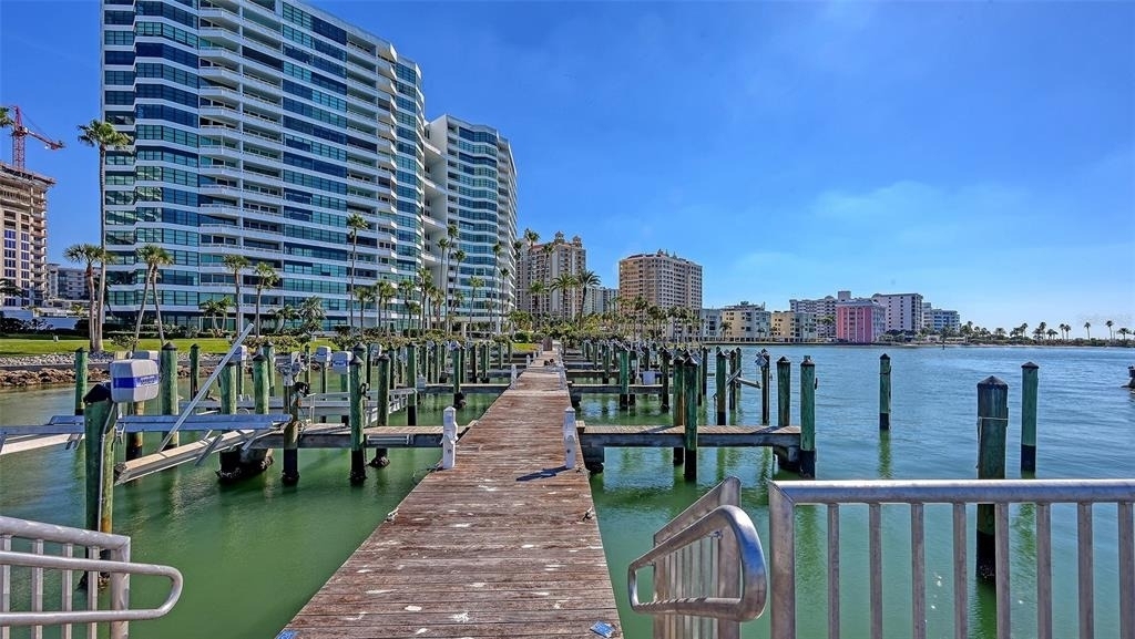 888 Boulevard Of The Arts - Photo 49