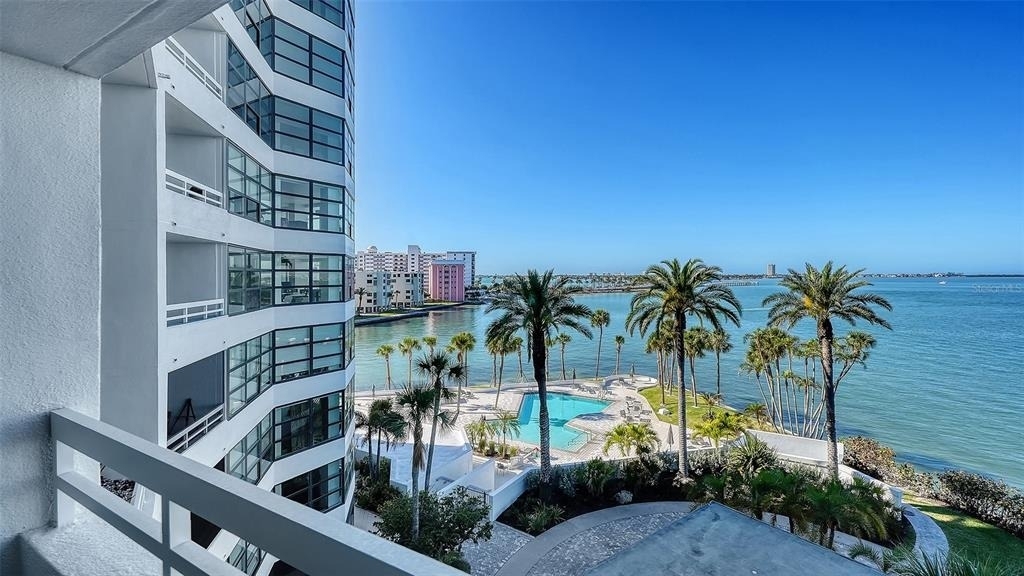 888 Boulevard Of The Arts - Photo 16