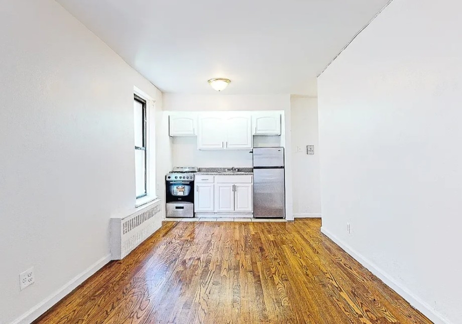 2419 Adam Clayton Powell Jr Boulevard - Photo 2