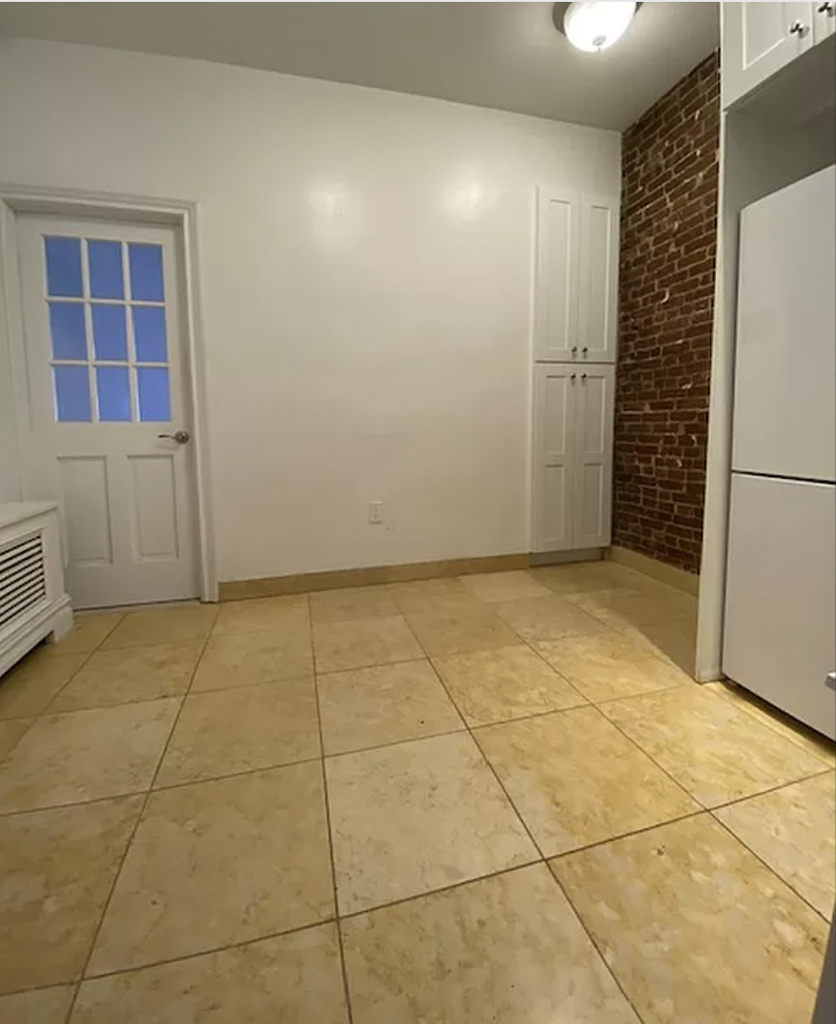 510 East 82nd Street - Photo 4