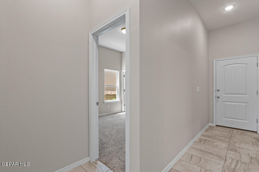 806 Hc Gilbert Minjares Drive - Photo 2