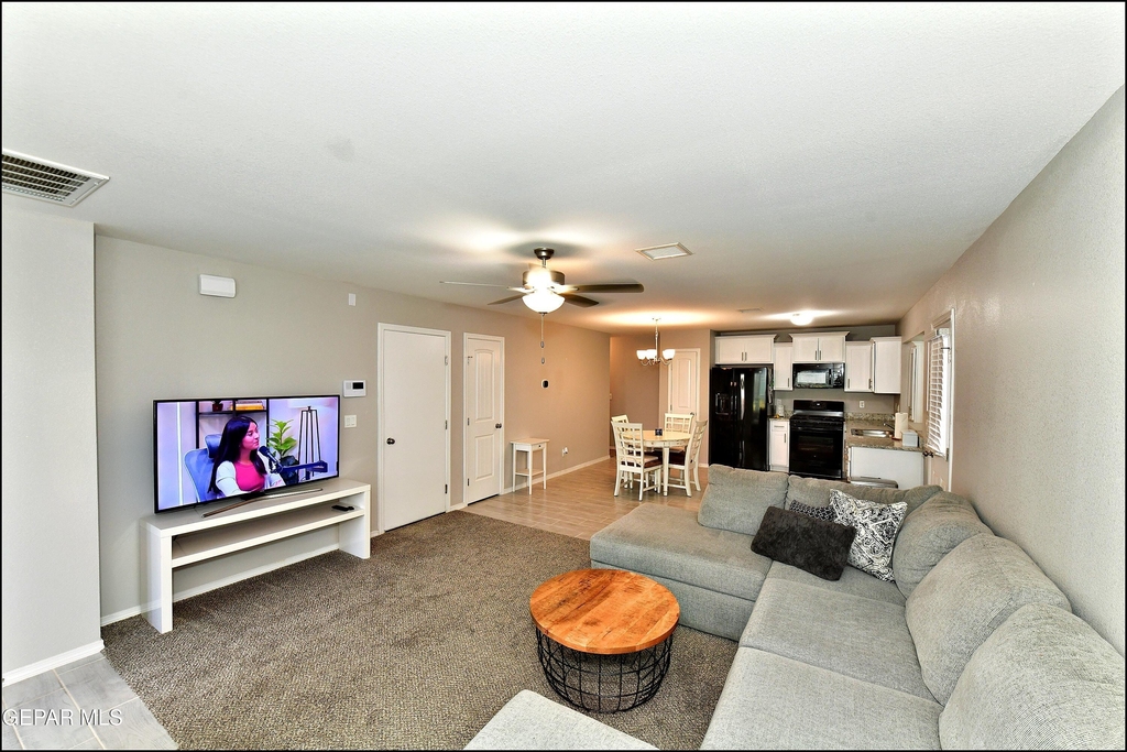 5129 Rose Elise Street - Photo 6