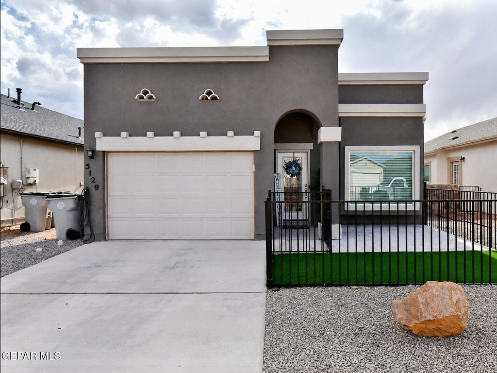 5129 Rose Elise Street - Photo 2
