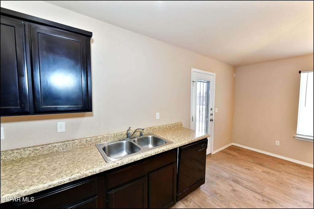 916 Villa Seca Drive - Photo 20