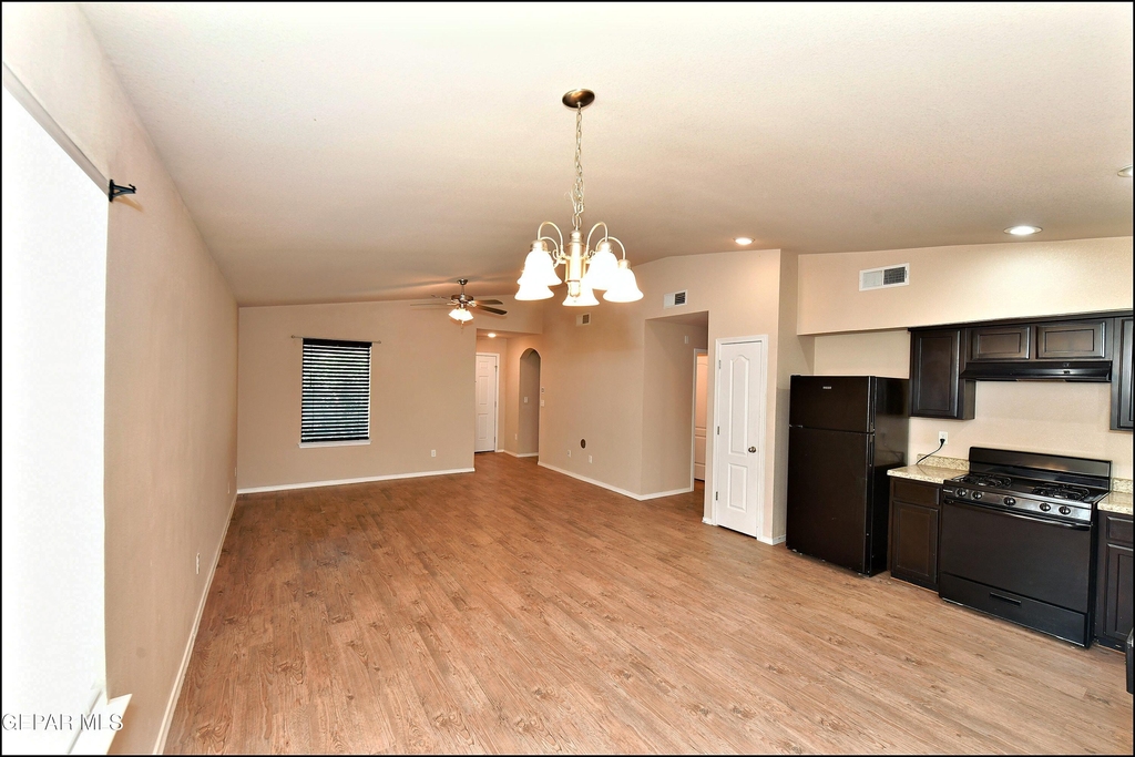 916 Villa Seca Drive - Photo 13