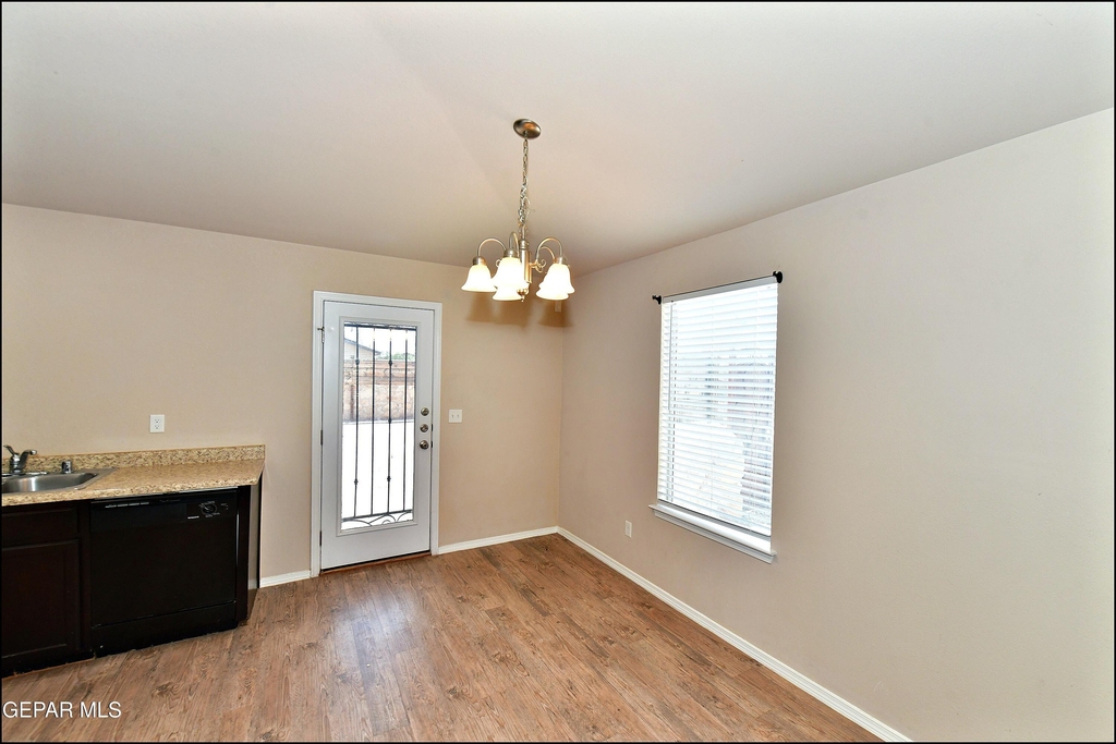 916 Villa Seca Drive - Photo 12