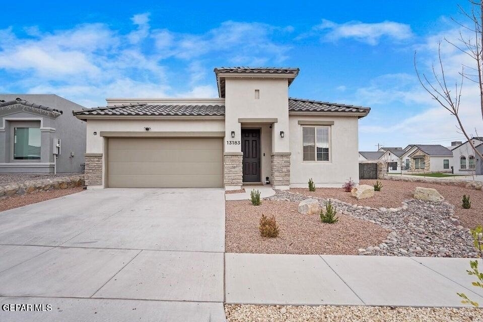13183 Emerald Isle Street - Photo 1