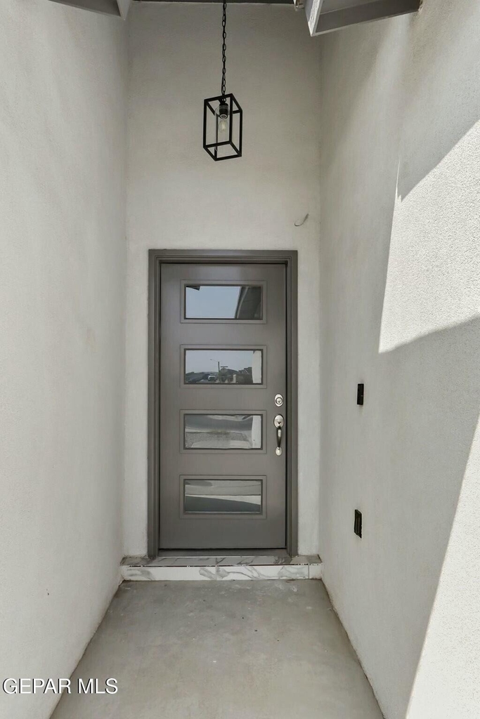 11496 Summer Drive - Photo 3