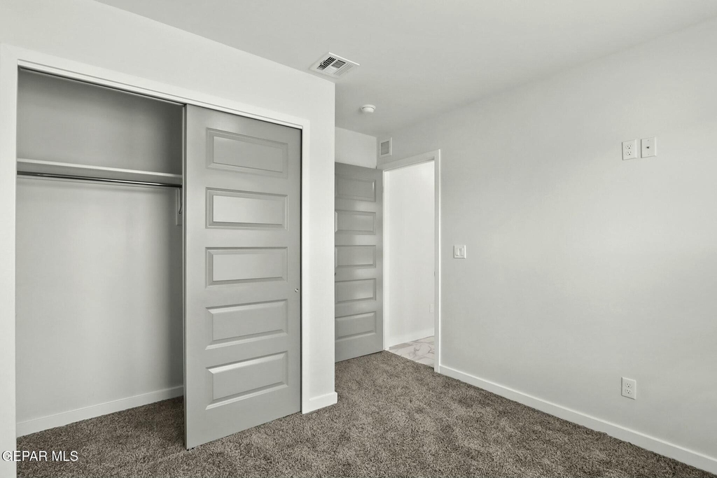 11496 Summer Drive - Photo 5