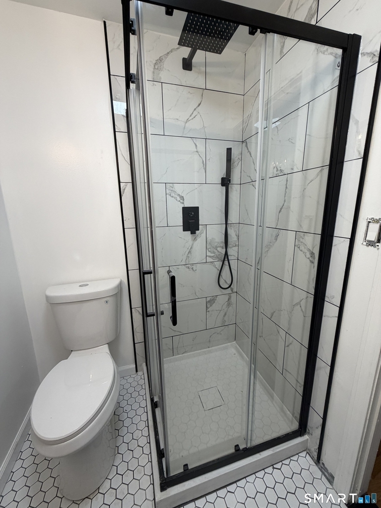 130 Norwood Avenue - Photo 3