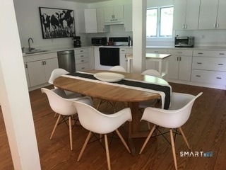 312 Twin Lakes Road - Photo 3