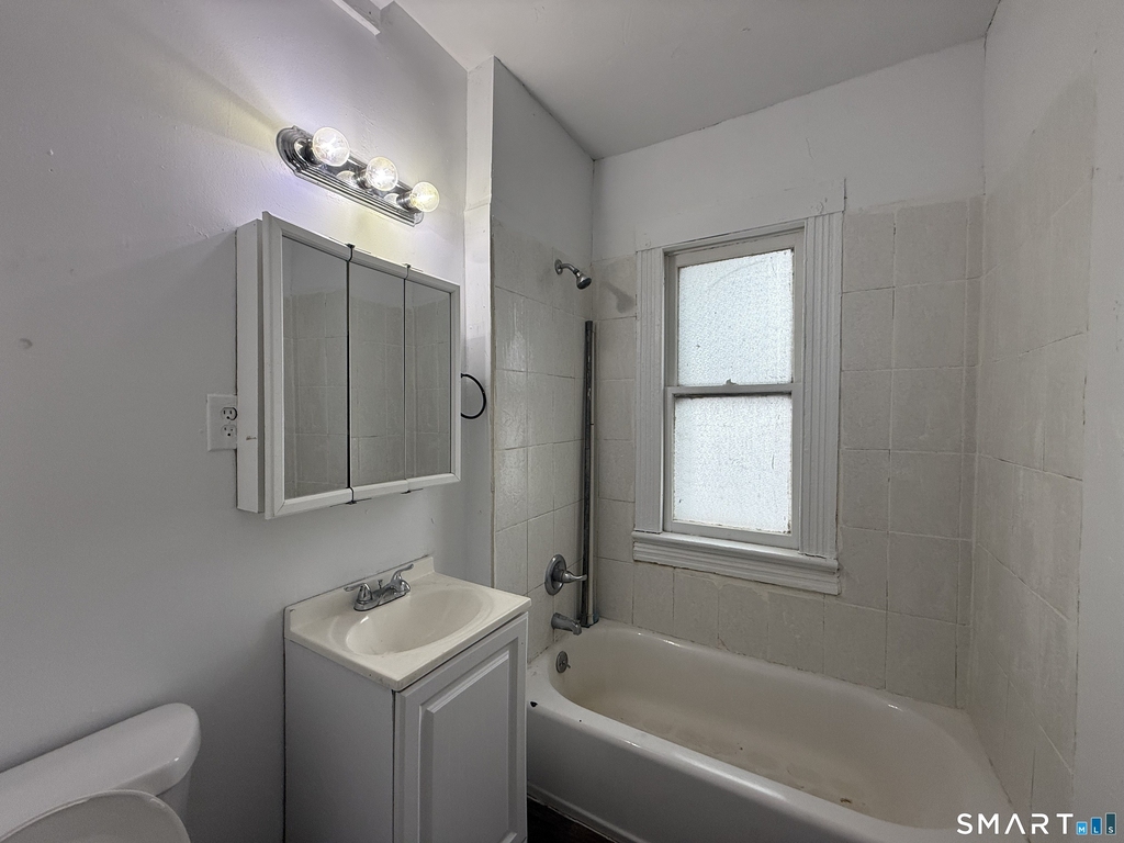 184 Fairview Street - Photo 6