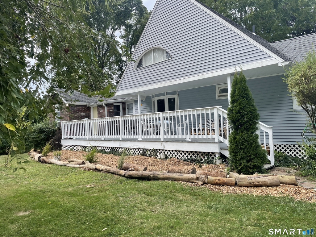 125 Old Sachems Head Road - Photo 2