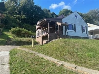 101 N 3rd St - Photo 3