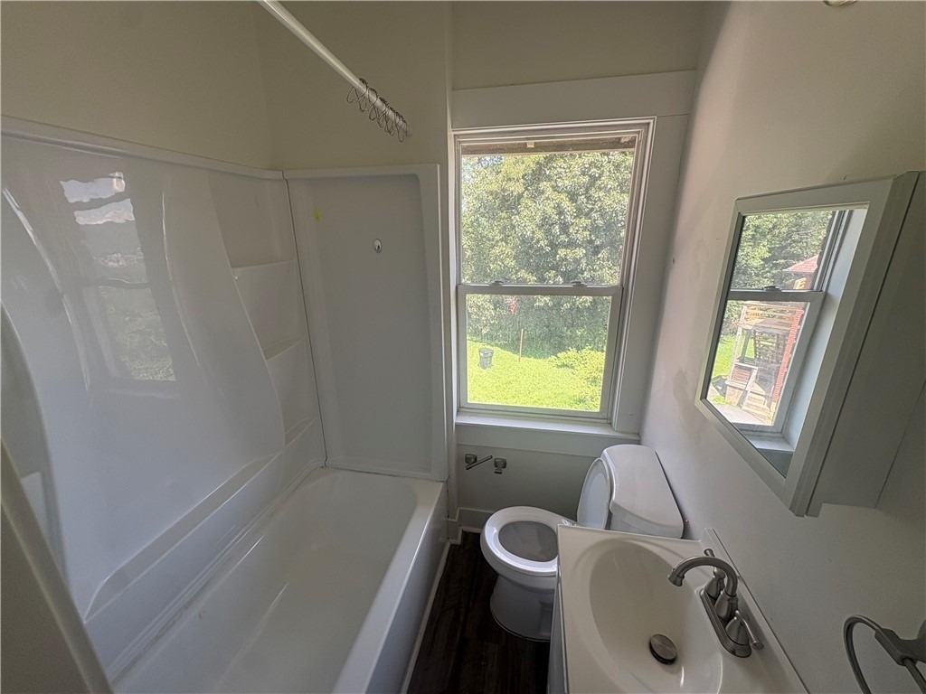 421 Ohio Ave - Photo 5