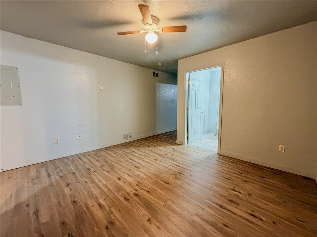 548 Hansen Ave - Photo 6